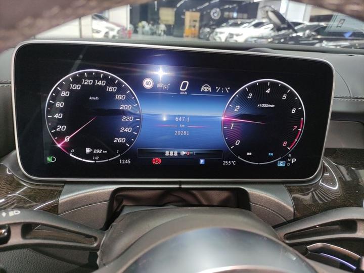 C-Class 2023 C 260 L Sport photo 7