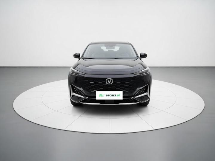 UNI-K 2021 2.0T Premium photo 2