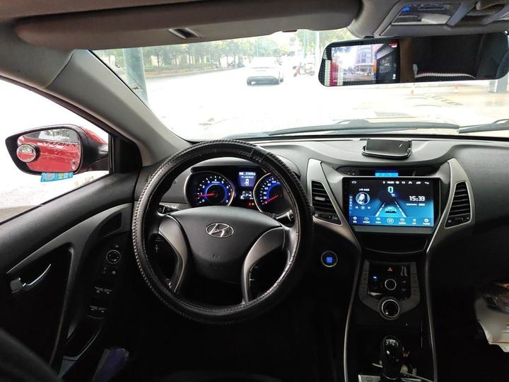 Elantra 2015 1.6L AT Leading photo 3