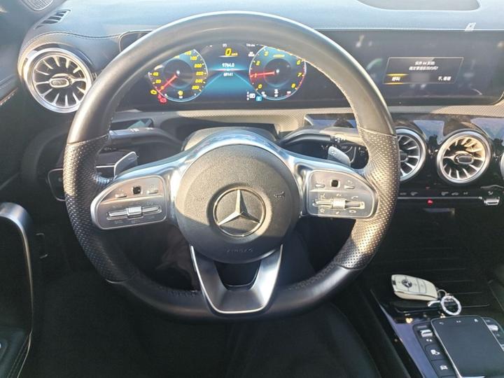 A-Class 2022 Facelift A 200 L Sport Fashion photo 6