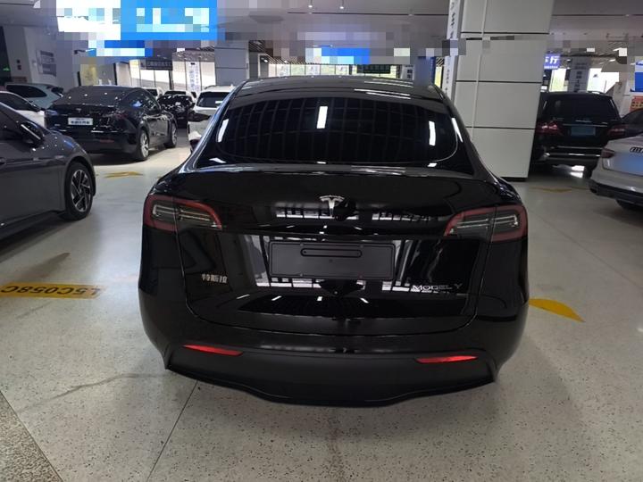 Model Y 2022 RWD photo 3