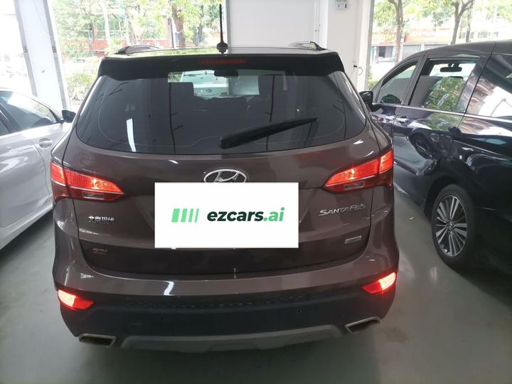 Santa Fe 2015 2.4L AT AWD Smart 5-Seater photo 3