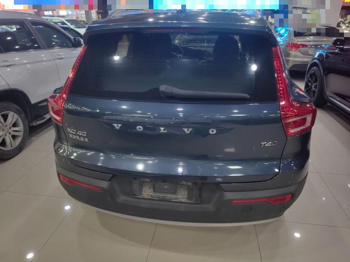 XC40 2021 T4 AWD Luxury photo 3