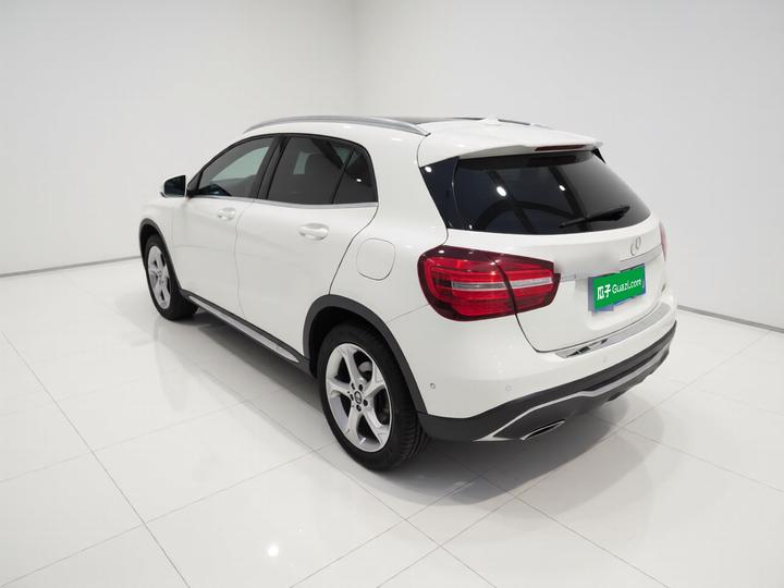 GLA 2018 GLA 200 Dynamic photo 4
