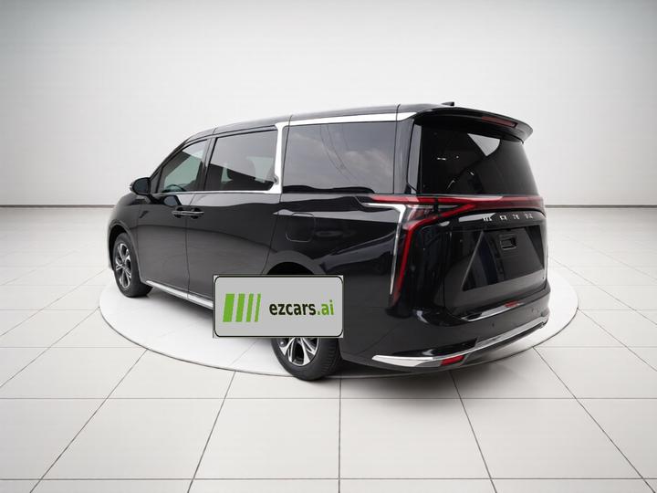 MAXUS G90 2024 2.0T 7-Seater photo 4