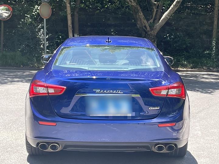 Ghibli 2017 3.0T Standard photo 4