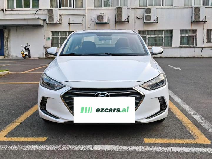 Elantra 2016 1.6L AT Smart Elite photo 2
