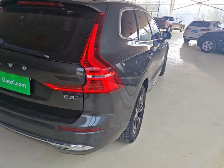 XC60 2022 B5 AWD Luxury photo 7