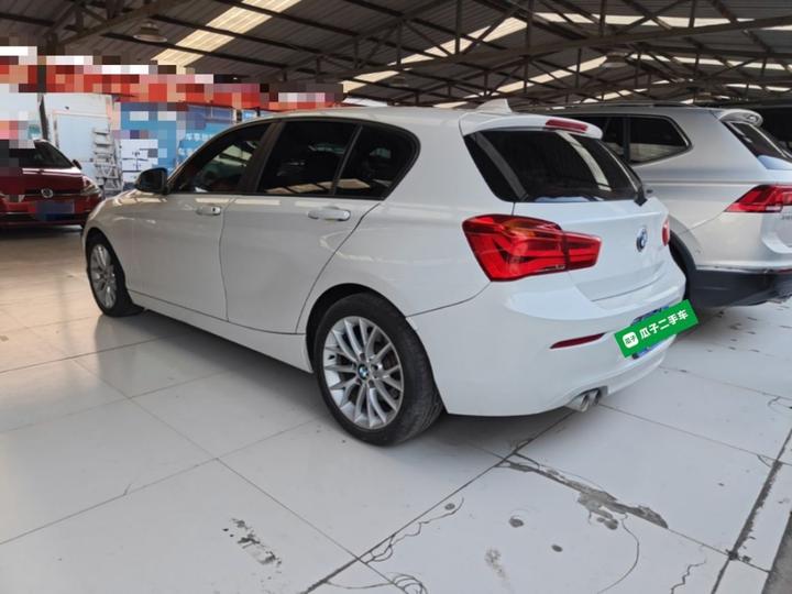 1 Series Imported 2016 120i Leading photo 4