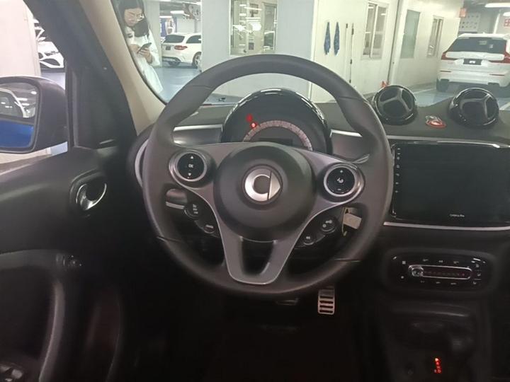 forfour 2018 1.0L 52 photo 6