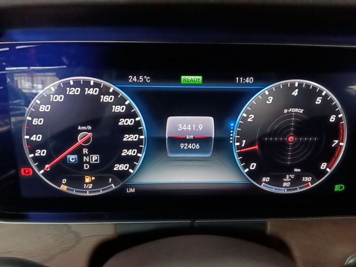 E-Class 2019 E 260 L photo 7