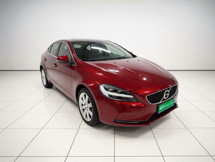 V40 2017 T3 photo 3