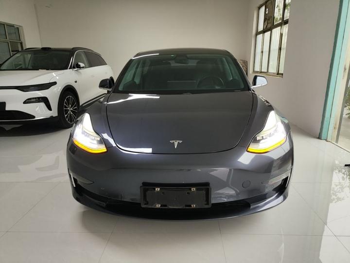 Model 3 Imported 2019 Long Range AWD photo 2