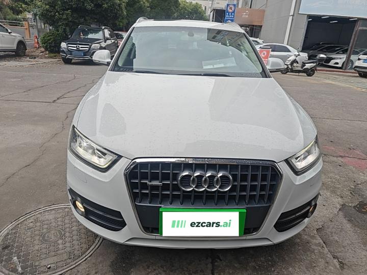 Q3 2015 35 TFSI quattro Tech photo 2