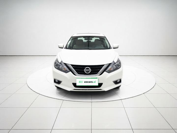 Teana 2016 Facelift 2.0L XL Comfort photo 2