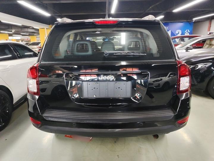 Compass Imported 2014 Facelift 2.0L RWD Progressive photo 3