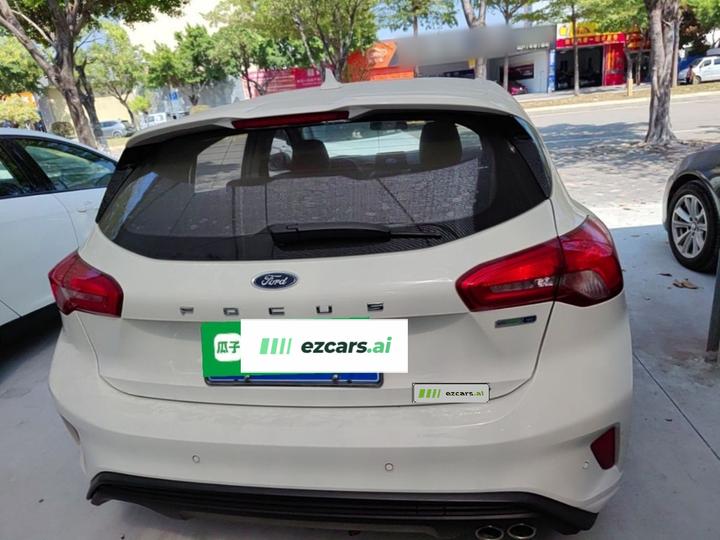 Focus 2020 Hatchback EcoBoost 180 AT photo 5