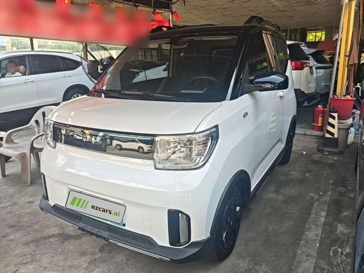 Hongguang MINIEV 2022 GAMEBOY 200km LFP