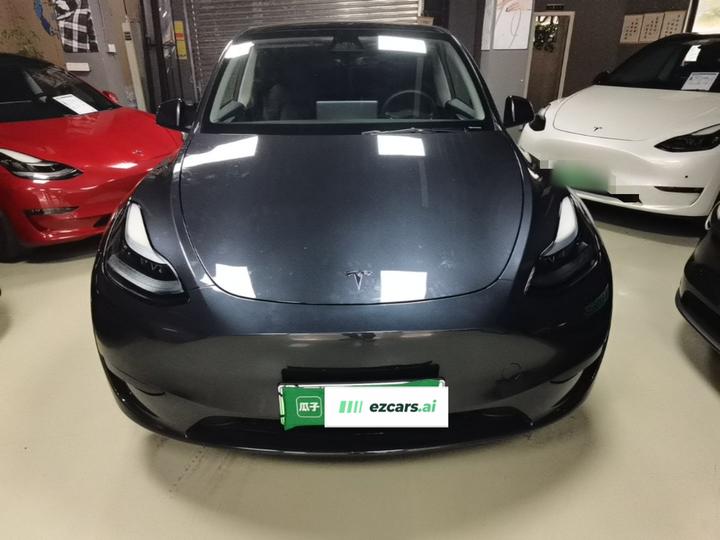 Model Y 2024 RWD photo 2