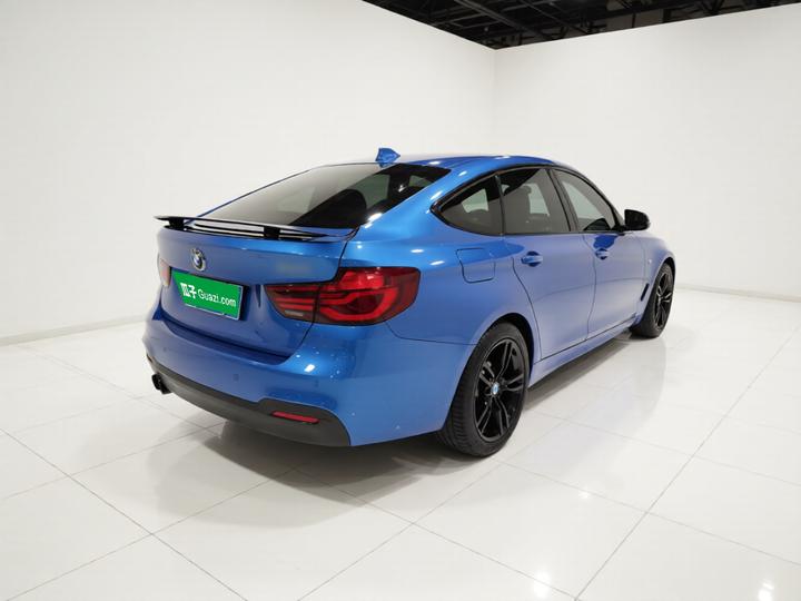 3 SeriesGT 2019 320i M Sport photo 4