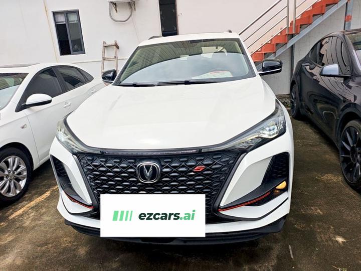 CS75 PLUS 2021 1.5T AT Luxury photo 2