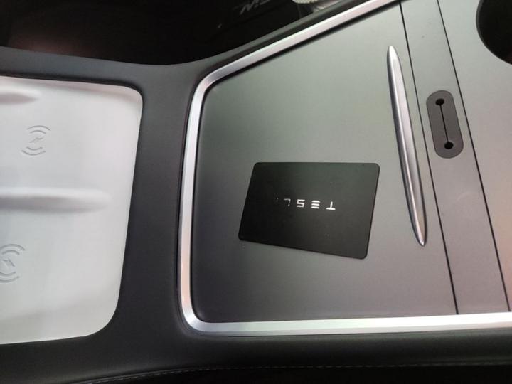 Model 3 2021 Performance AWD photo 8