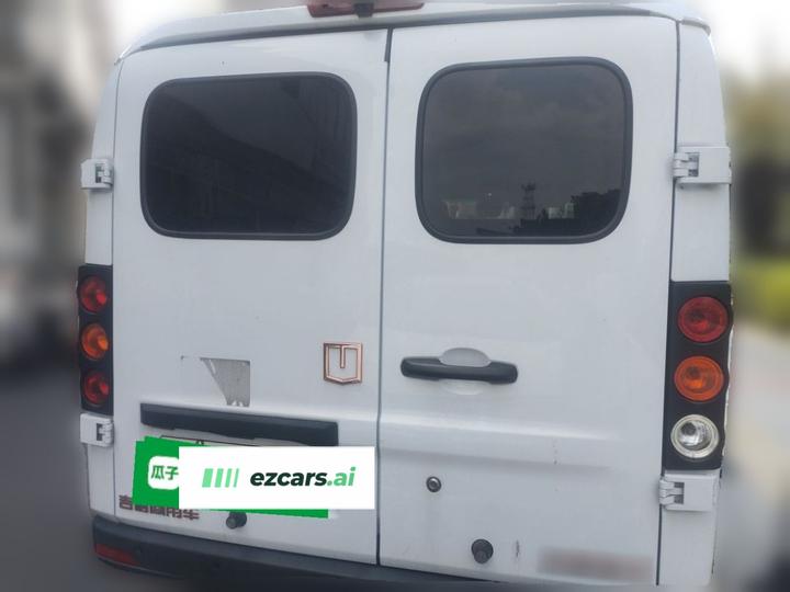 V 2024 V6E 41.055kWh photo 5