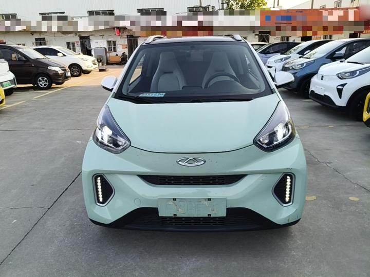 QQ Little Ant 2021 20 Yuan LFP 301km photo 2