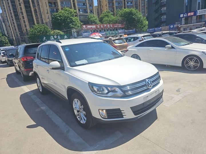 Tiguan 2017 300TSI AT RWD photo 3
