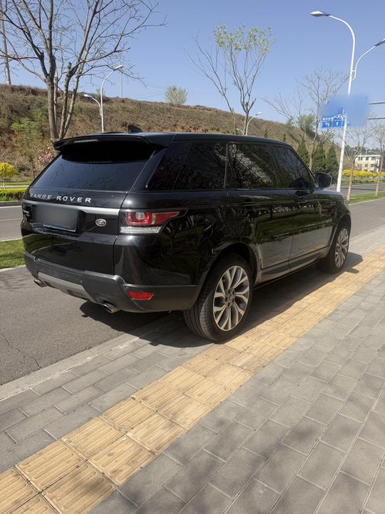 Range Rover Sport 2016 3.0 SC V6 SE photo 4