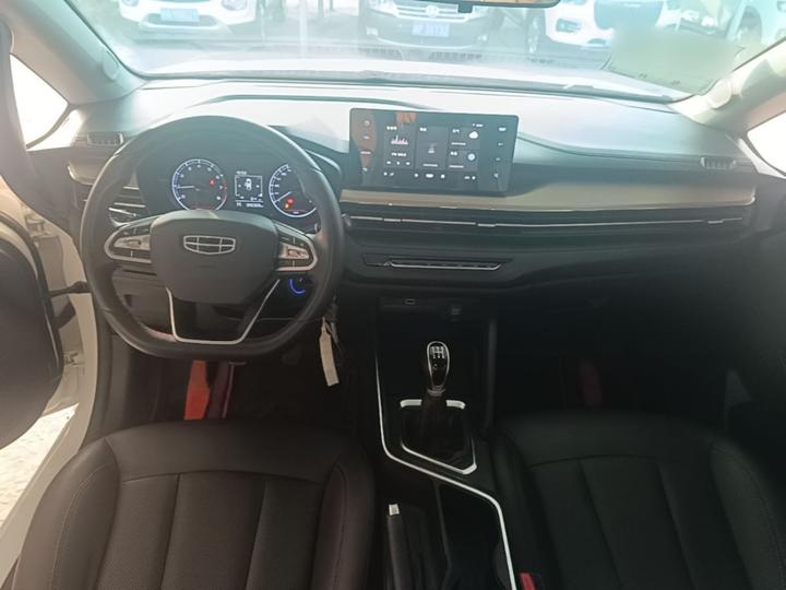 Vision X3 2021 PRO 1.5L MT Elite photo 5