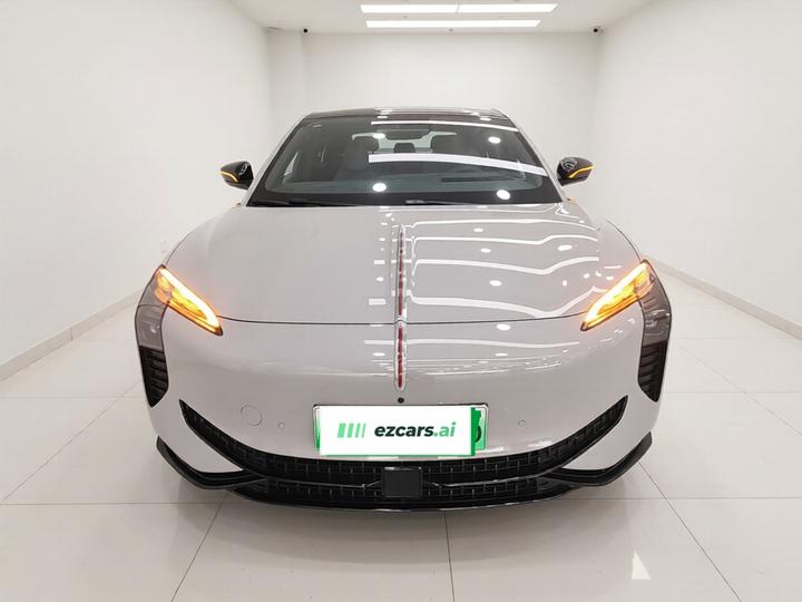 EH7 2025 640 AWD photo 2