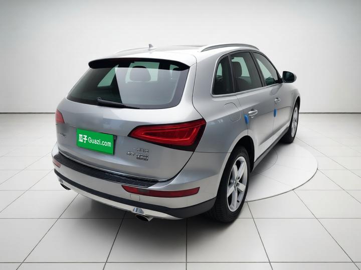 Q5 2016 40 TFSI Tech photo 4