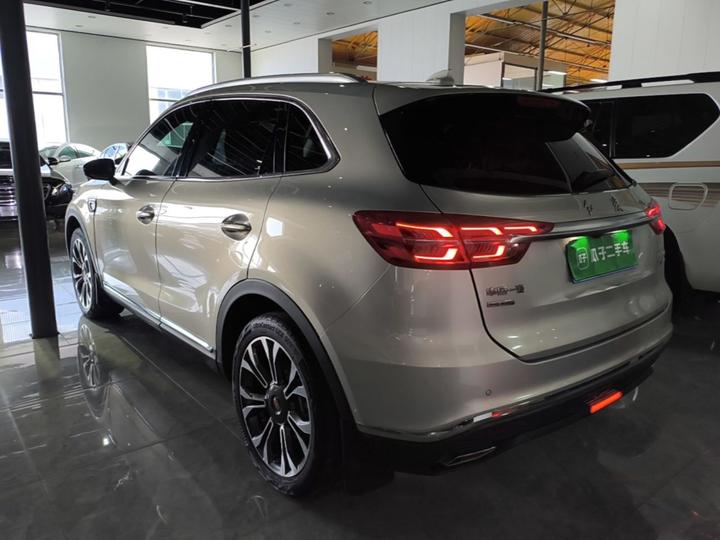 HS5 2019 2.0T Connected AWD photo 4