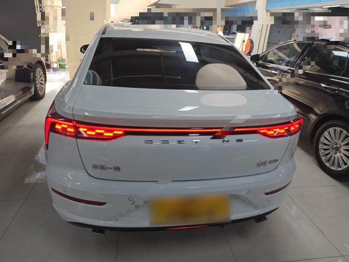 Bestune B70 2022 3rd Gen 1.5T AT photo 3