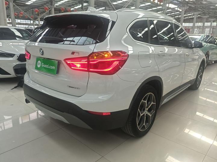 X1 2018 sDrive18Li Exclusive photo 4
