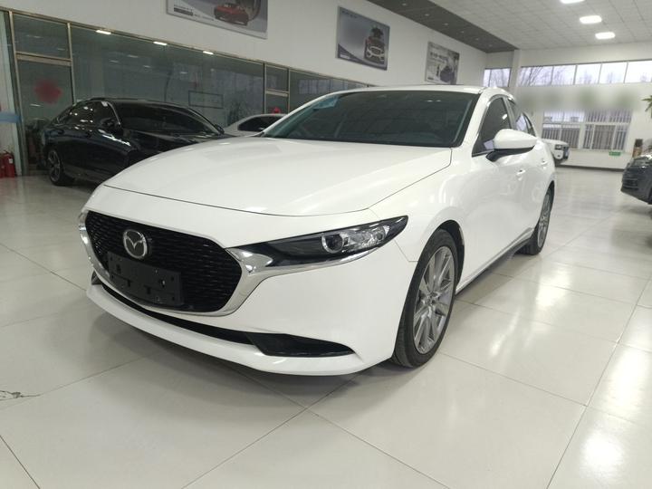 3 Axela 2022 2.0L AT