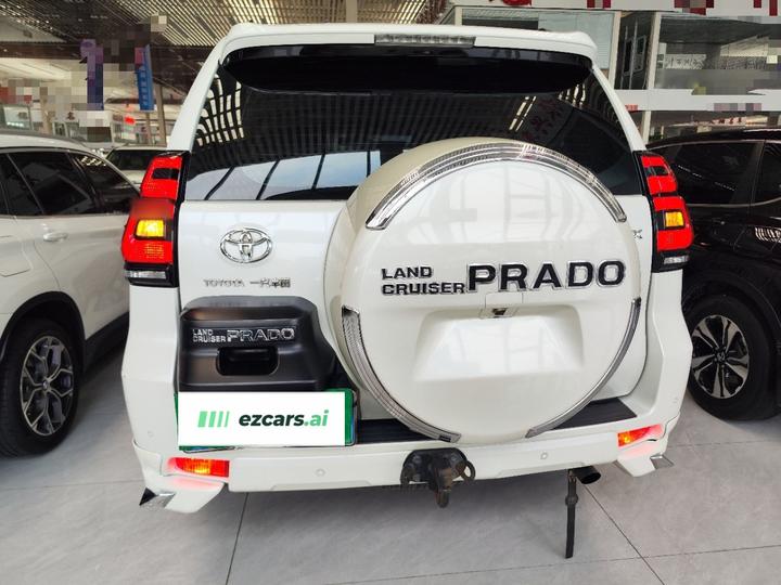 Prado 2018 3.5L AT TX-L photo 3