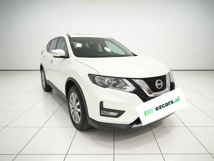 X-Trail 2022 Facelift 2.0L RWD Connected Comfort photo 3