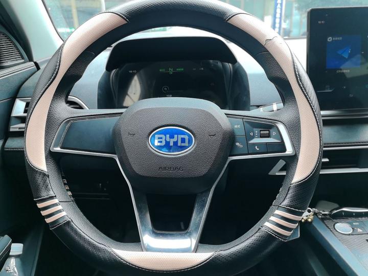 e2 2020 Upgraded Standard Range Standard photo 7