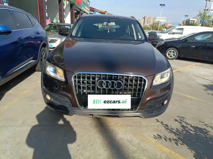 Q5 2017 Plus 40 TFSI Tech photo 2
