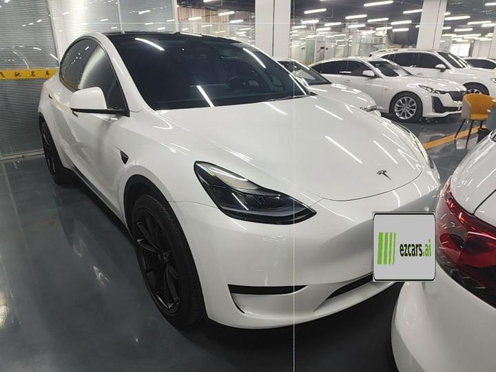 Model Y 2022 Facelift RWD photo 3