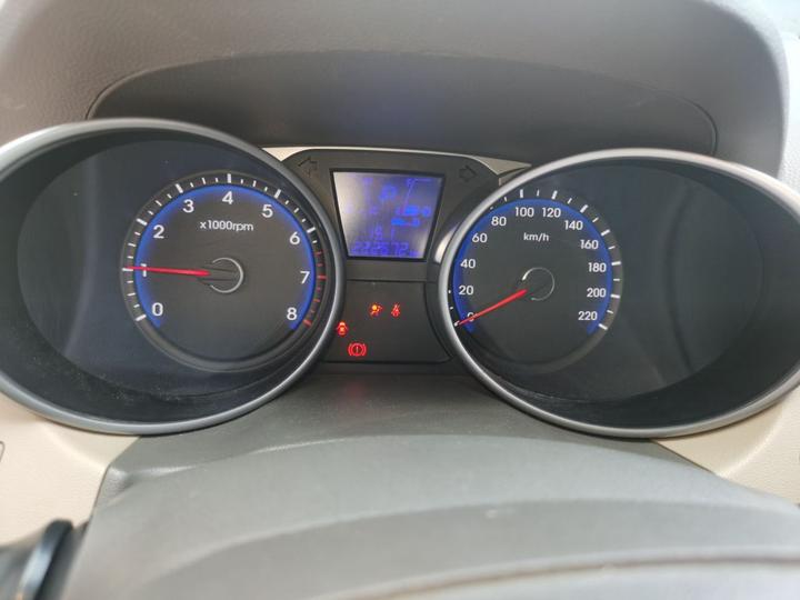 ix35 2013 2.0L AT RWD Smart GLS China V photo 4