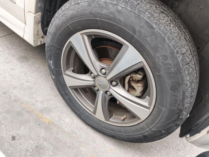 H6 2015 Upgraded 1.5T MT RWD Elite photo 8