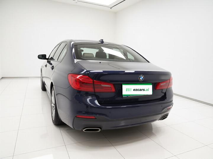 5 Series 2019 525Li M Sport Package photo 3