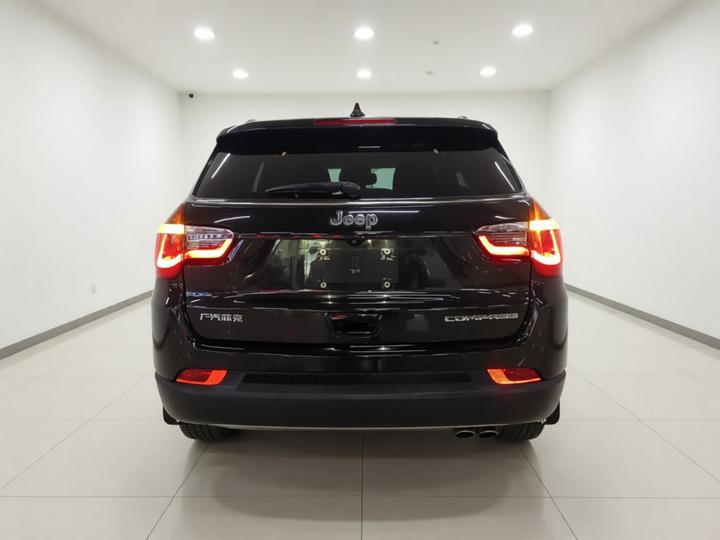 Compass 2019 220T AT Enjoy photo 3