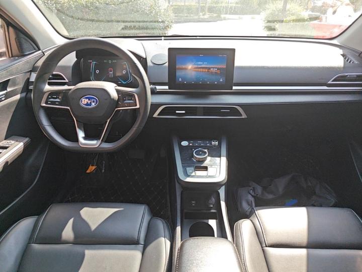 e2 2019 Range Luxury photo 5