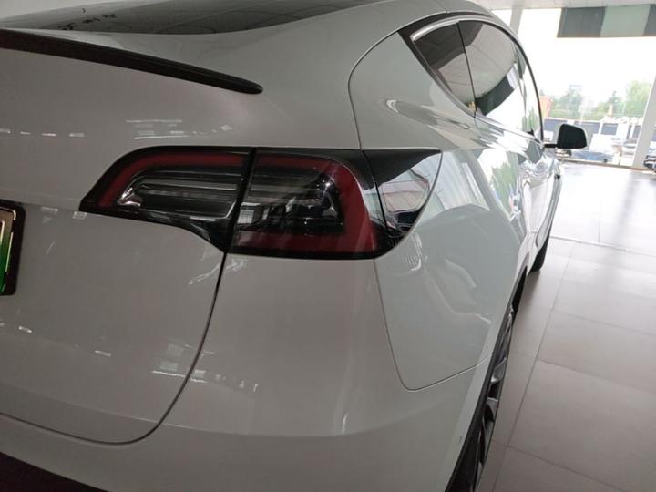 Model Y 2022 Facelift RWD photo 7