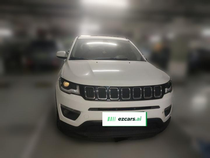 Compass 2017 200T AT photo 2