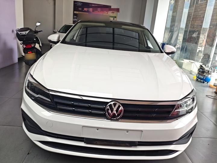 Lamando 2021 230TSI DSG photo 2